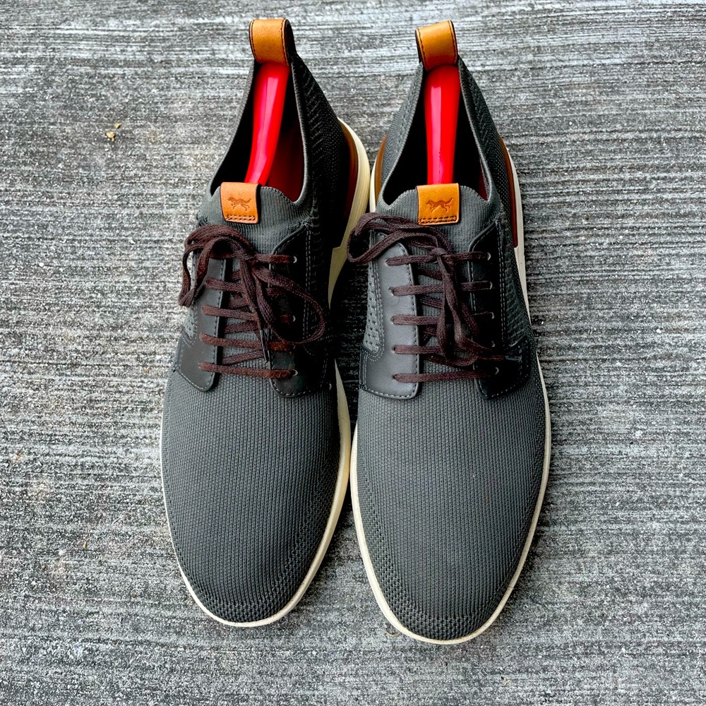 Wolf & Shepherd - SwiftKnit Derby - Gray Sz. 9.5